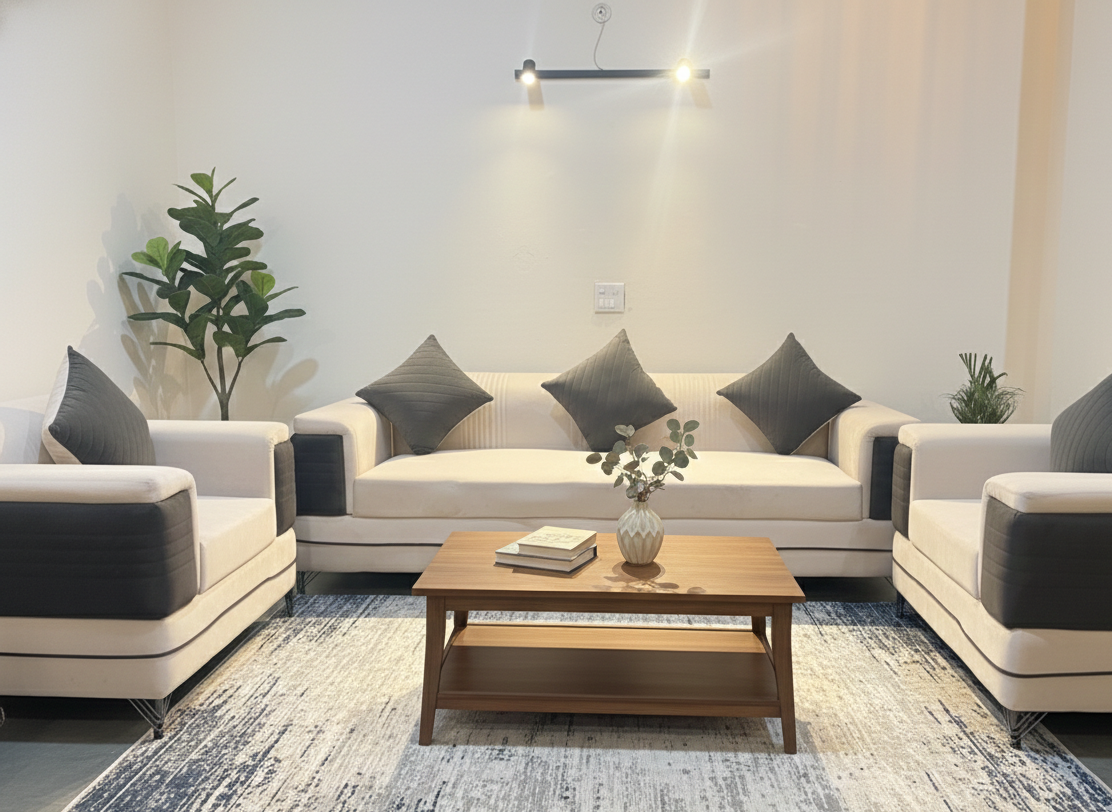 5 seater Living room sofa with 4 puffs