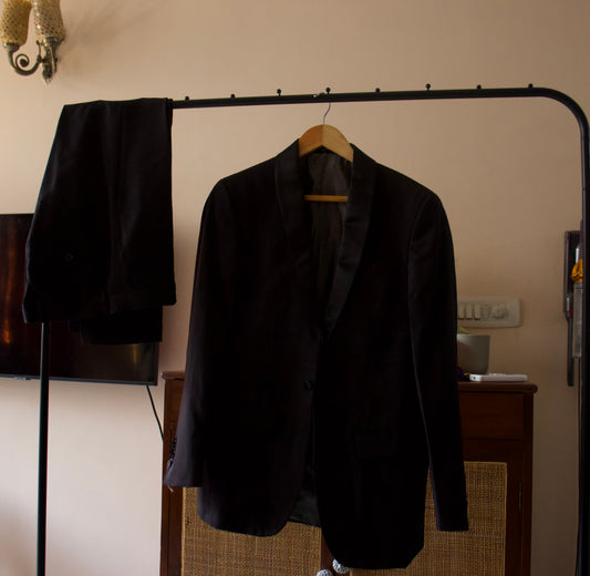 Louis Phillipe Black Tuxedo Set